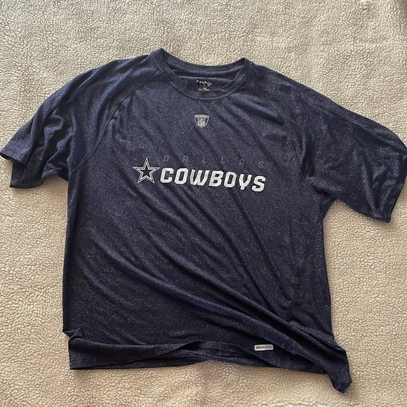 Two Moisture Wicking Lightweight Dallas Cowboys T-Shirts - Picture 4 of 6